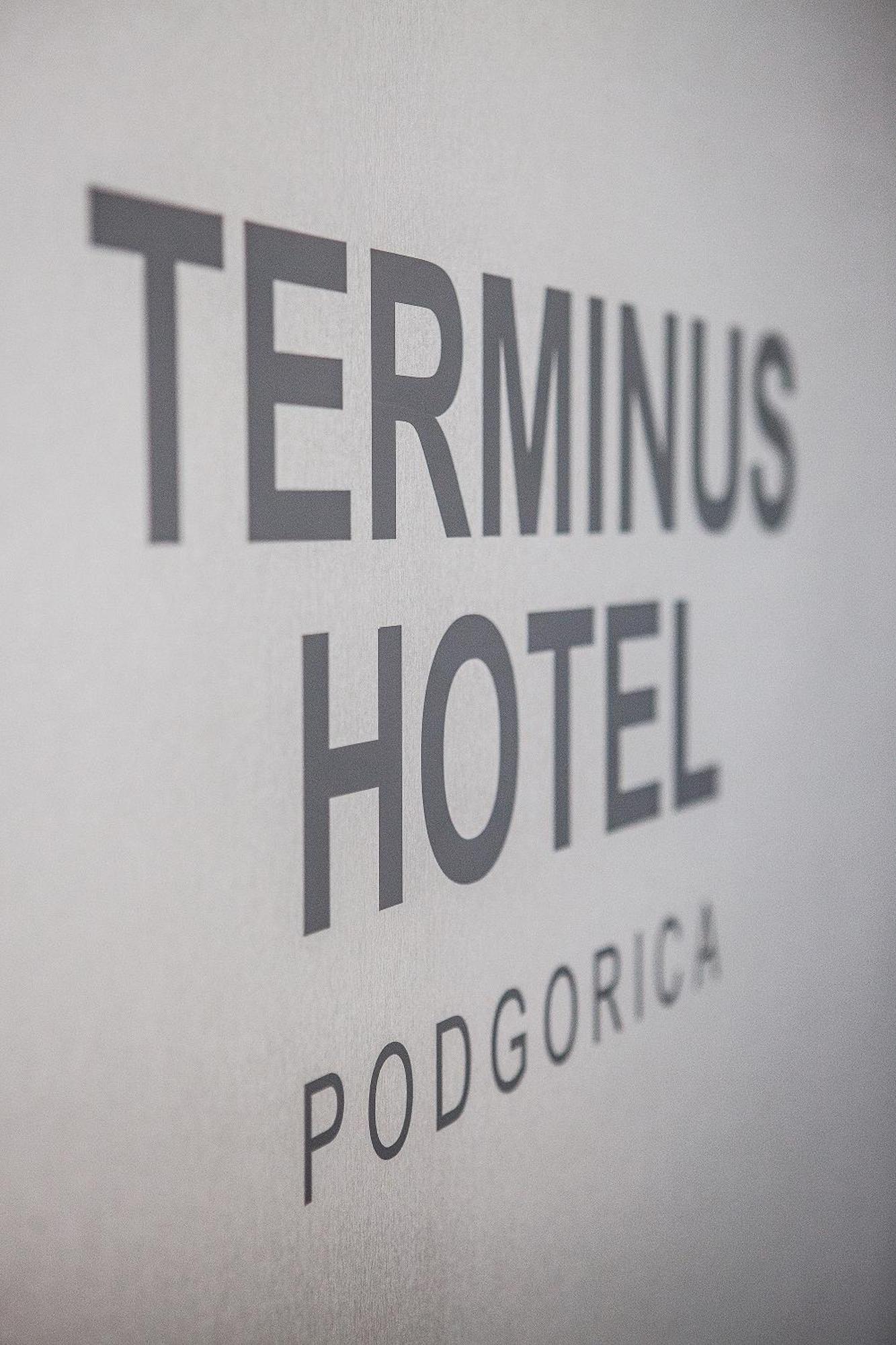 Hotel Terminus Podgorica Bagian luar foto